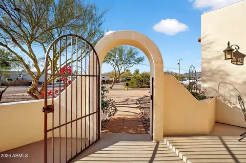 Exterior - 1557 W Greasewood St, Apache Junction, AZ 85120 photo 2 of 19