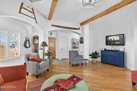 Living - 1557 W Greasewood St, Apache Junction, AZ 85120 photo 4 of 5
