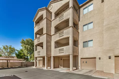 Exterior - 920 E Devonshire Ave #2027, Phoenix, AZ 85014 photo 1 of 9