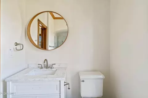 Bath - 125 E Coronado Rd, Phoenix, AZ 85004 photo 3 of 6