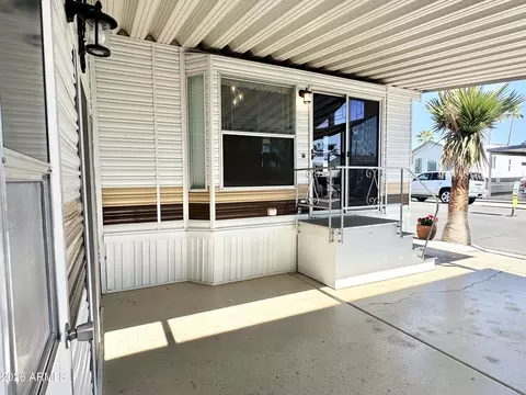 916 S Mineshaft Dr, Apache Junction, AZ 85119 photo 5