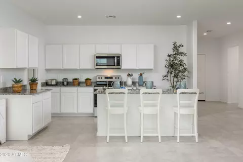 1555 E Glazier Dr E, Casa Grande, AZ 85122