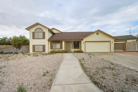 1950 N 66 Th Pl, Mesa, AZ 85205