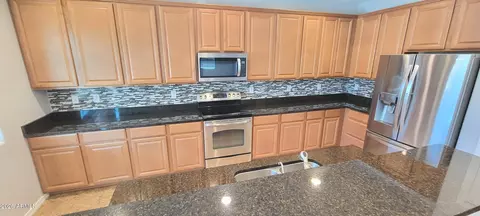 Kitchen - 11051 E Sebring Ave, Mesa, AZ 85212 photo 3 of 6