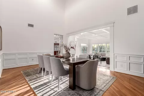 Dining - 3105 E Marshall Ave, Phoenix, AZ 85016 photo 2 of 2