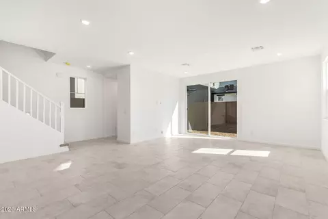 2446 W Maximo Way, Phoenix, AZ 85085 photo 10
