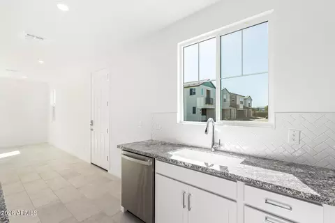 2446 W Maximo Way, Phoenix, AZ 85085 photo 11