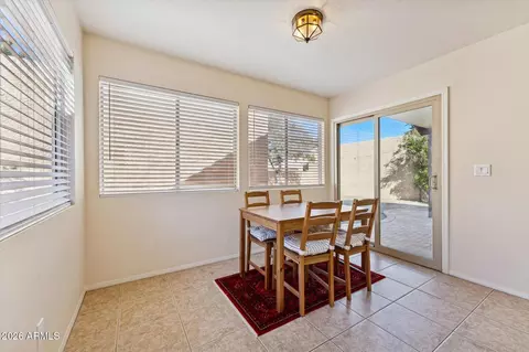 Dining - 1914 E Citation Ln, Tempe, AZ 85284 photo 1 of 1