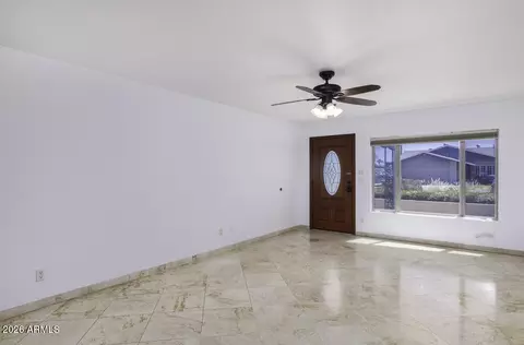 Living - 1059 E Broadmor Dr, Tempe, AZ 85282 photo 1 of 2