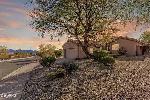 Exterior - 1647 E Waltann Ln, Phoenix, AZ 85022 photo 3 of 9