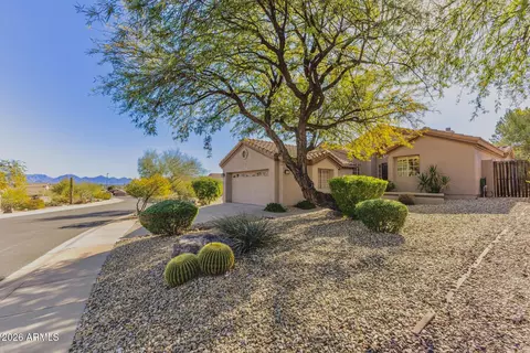 Exterior - 1647 E Waltann Ln, Phoenix, AZ 85022 photo 4 of 9