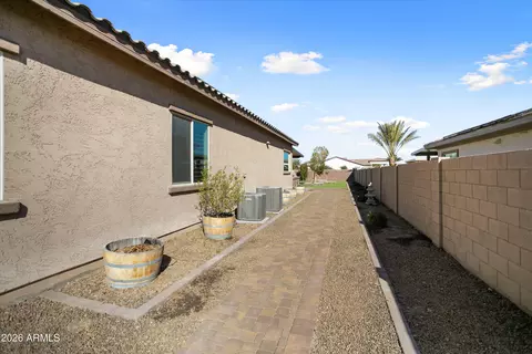 Exterior - 19686 W Mulberry Dr, Buckeye, AZ 85396 photo 17 of 20