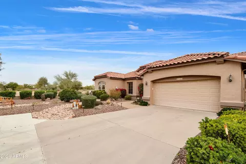 Exterior - 4100 E Strawberry Dr, Gilbert, AZ 85298 photo 3 of 10