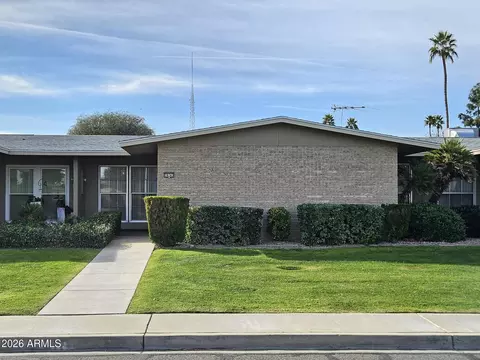 10743 W Thunderbird Blvd, Sun City, AZ 85351