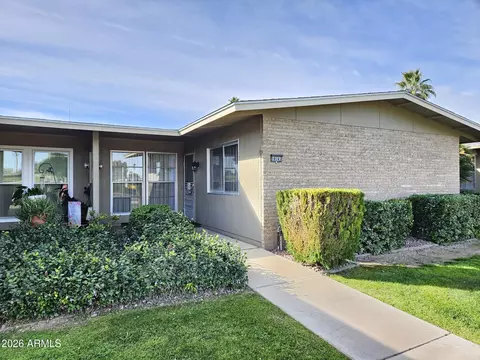 10743 W Thunderbird Blvd, Sun City, AZ 85351