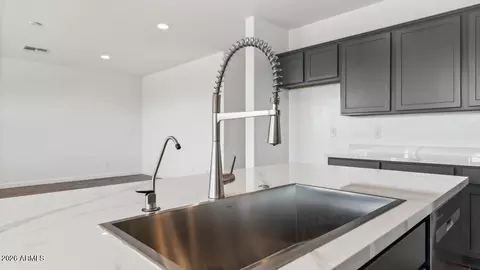 1564 E Glazier Dr E, Casa Grande, AZ 85122