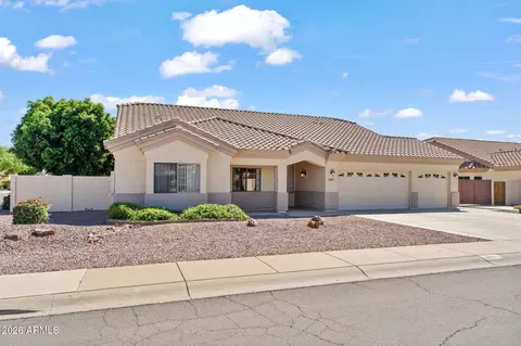 8841 W Port Royale Ln, Peoria, AZ 85381