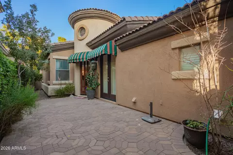 3422 E Pyrenees Pass, Phoenix, AZ 85018 photo 3