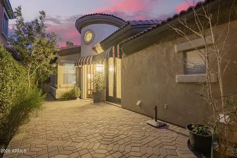 3422 E Pyrenees Pass, Phoenix, AZ 85018 photo 7