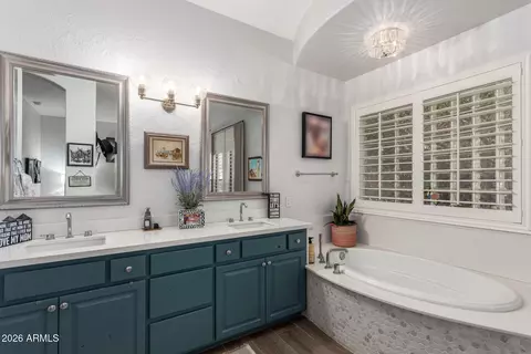 3422 E Pyrenees Pass, Phoenix, AZ 85018 photo 21