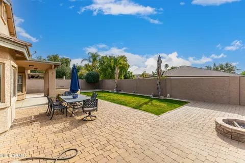 Exterior - 4583 E Olive Ct, Gilbert, AZ 85234 photo 8 of 14