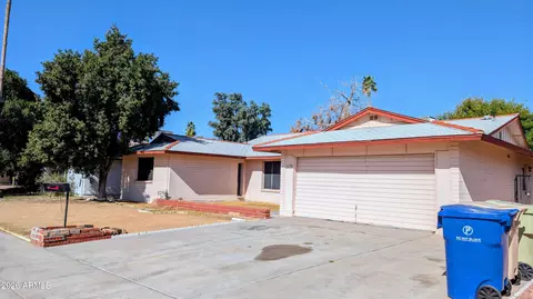 6738 W Georgia Ave, Glendale, AZ 85303