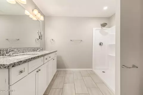Bath - 8111 E Jerome Ave, Mesa, AZ 85209 photo 2 of 4