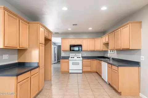 Kitchen - 2320 E Fairmount Ave, Phoenix, AZ 85016 photo 1 of 3