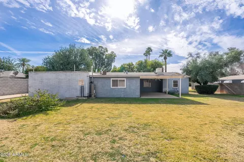 Exterior - 2320 E Fairmount Ave, Phoenix, AZ 85016 photo 7 of 9