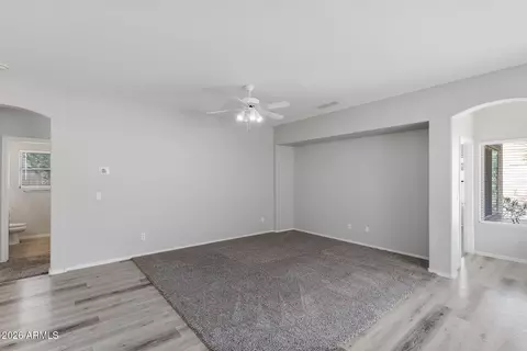 10114 E Kilarea Ave, Mesa, AZ 85209 photo 8