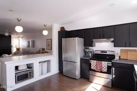 Kitchen - 5324 N 3rd Ave, Phoenix, AZ 85013 photo 3 of 6