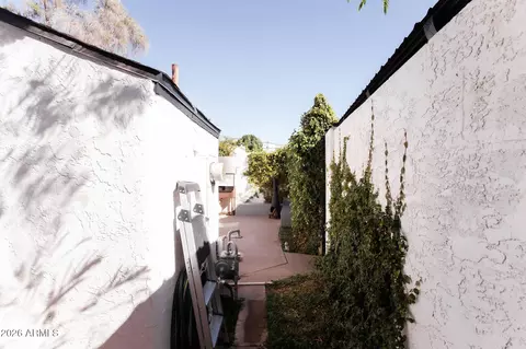 Exterior - 5324 N 3rd Ave, Phoenix, AZ 85013 photo 9 of 11
