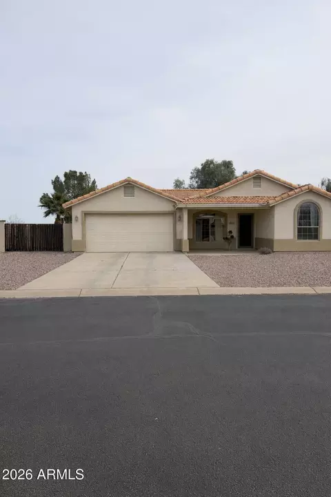 1015 E Lincolnwood Cir, Casa Grande, AZ 85194