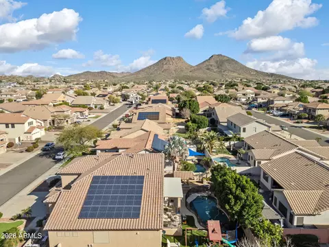 6943 W Tether Trl, Peoria, AZ 85383