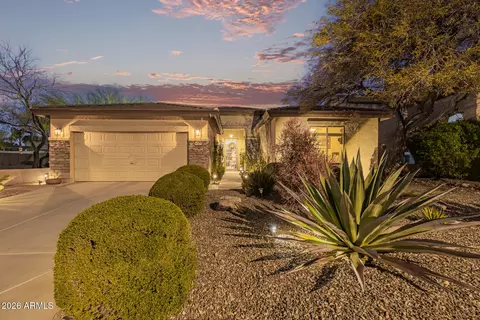 2226 W Hedgehog Pl, Phoenix, AZ 85085