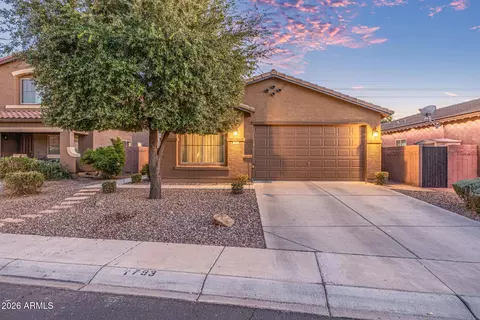 793 W Trellis Rd, Queen Creek, AZ 85140