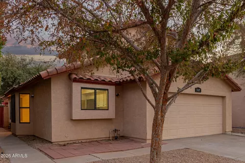 11609 W Olive Dr, Avondale, AZ 85392