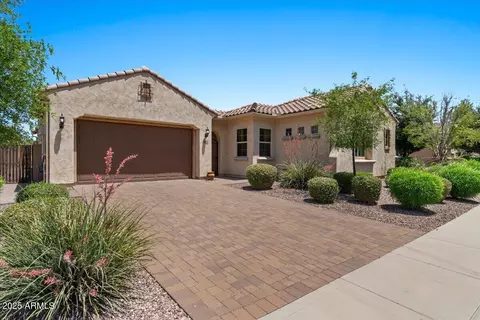 10914 E Tarragon Ave, Mesa, AZ 85212