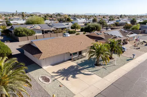 9506 W Country Club Dr W, Sun City, AZ 85373