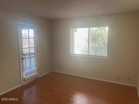 Living - 4150 E Cactus Rd #213, Phoenix, AZ 85032 photo 4 of 4