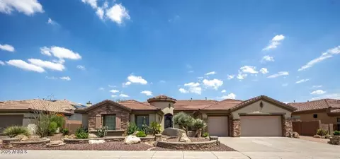 41607 N Club Pointe Dr, Phoenix, AZ 85086