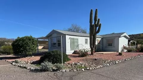 19500 E Gregory St #8, Black Canyon City, AZ 85324