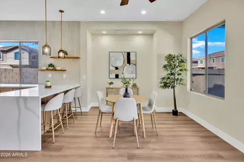 Dining - 7860 E Peralta Ave, Mesa, AZ 85212 photo 4 of 4