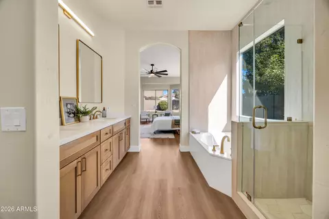 Bath - 7860 E Peralta Ave, Mesa, AZ 85212 photo 3 of 5