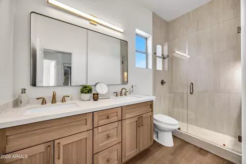 Bath - 7860 E Peralta Ave, Mesa, AZ 85212 photo 4 of 5