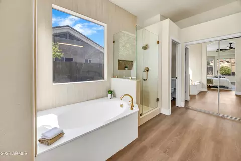 Bath - 7860 E Peralta Ave, Mesa, AZ 85212 photo 2 of 5