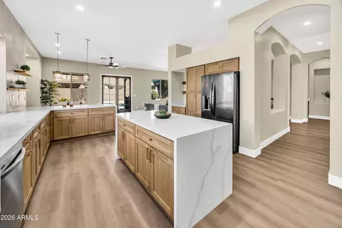 Kitchen - 7860 E Peralta Ave, Mesa, AZ 85212 photo 9 of 9