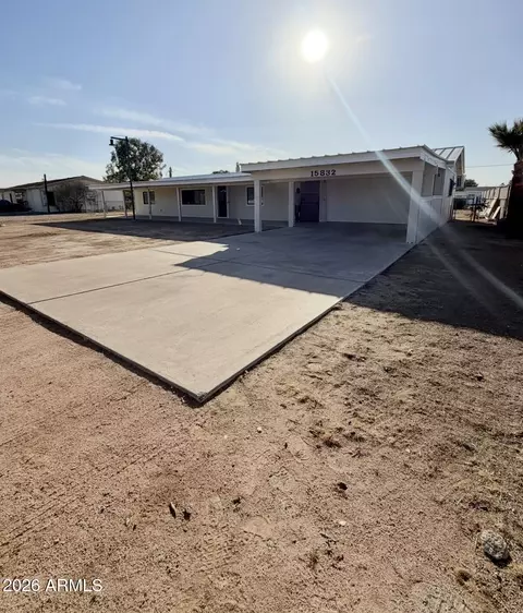 15832 N 66th Ave, Glendale, AZ 85306