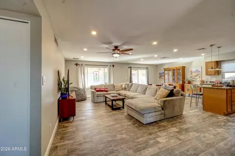 2749 E Sylvia St, Phoenix, AZ 85032 photo 7