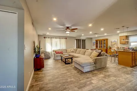 2749 E Sylvia St, Phoenix, AZ 85032 photo 6